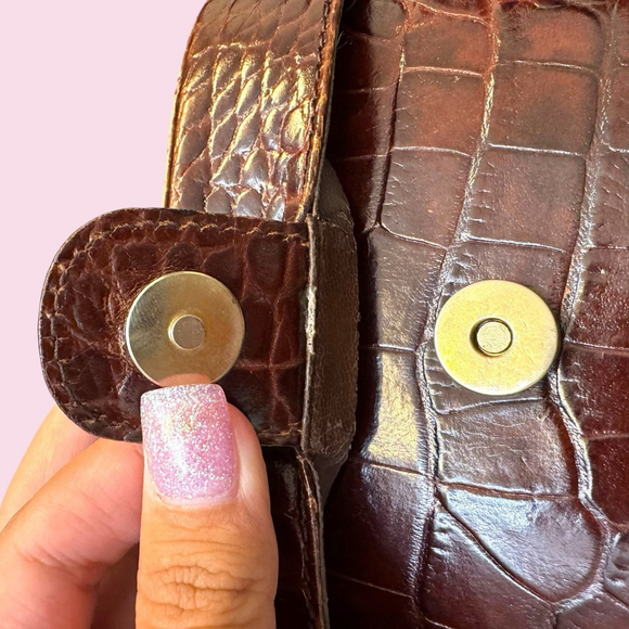 Vintage Gusto Made In Italy Croc Embossed Leather Crossbody Bag 1970s/80s Purse - Picture 7 of 9